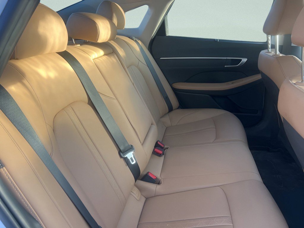 Used 2024 Hyundai Sonata Limited image 16
