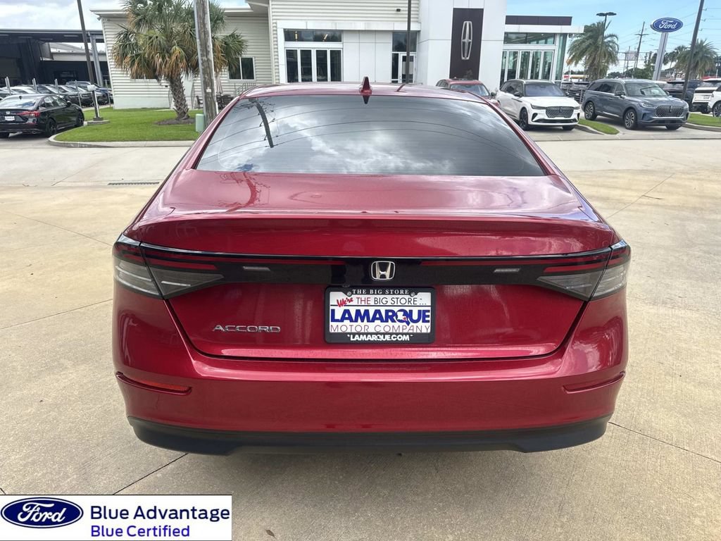 Used 2023 Honda Accord EX image 8