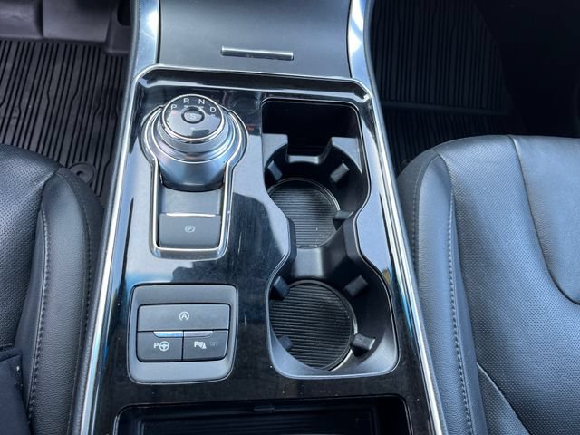 Certified 2019 Ford Edge Titanium w/ Equipment Group 301A FWD image 35
