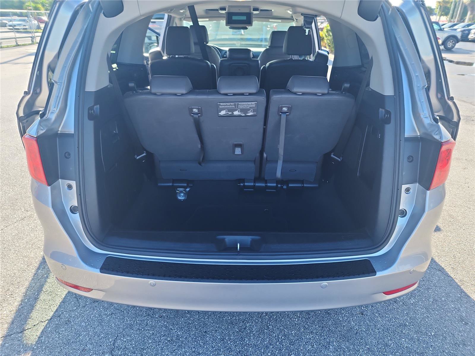 Used 2020 Honda Odyssey Elite image 18