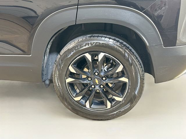 Used 2022 Chevrolet TrailBlazer LT w/ LPO, Blackout Package image 6