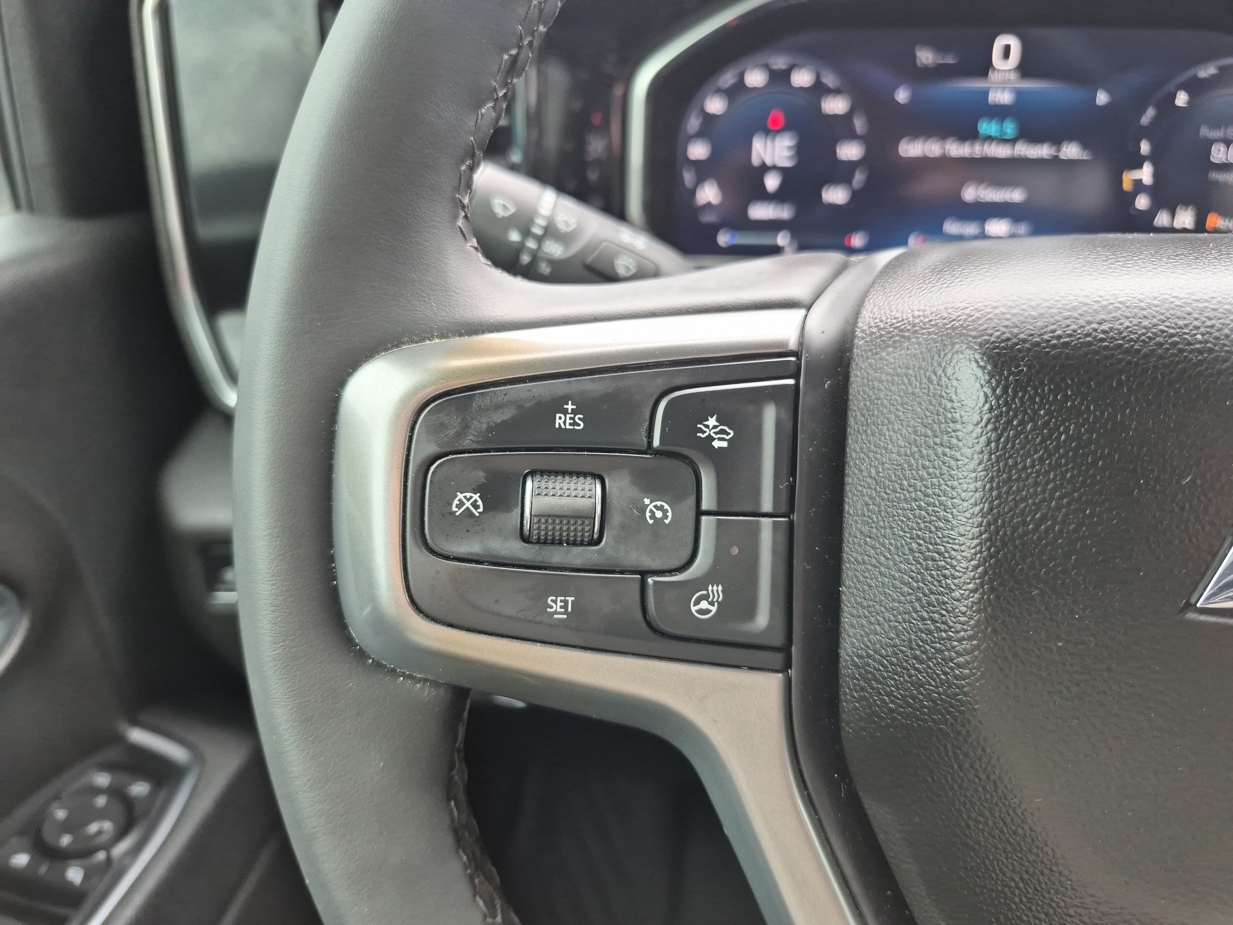 Used 2026 Chevrolet Silverado 2500 LT w/ All Star Edition AWD/4WD image 27
