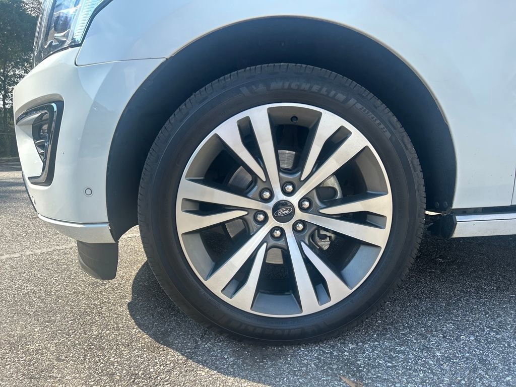 Certified 2021 Ford Expedition Platinum image 7