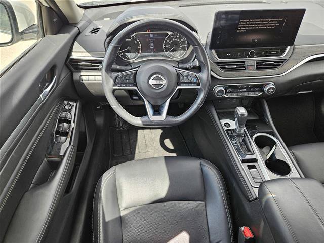 Used 2023 Nissan Altima 2.5 SL FWD image 11