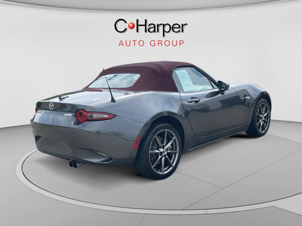 Used 2018 MAZDA MX-5 Miata Grand Touring RWD image 3