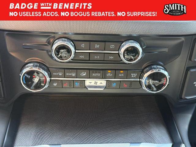 Certified 2024 Ford F250 Platinum w/ Tremor Off-Road Package AWD/4WD image 18