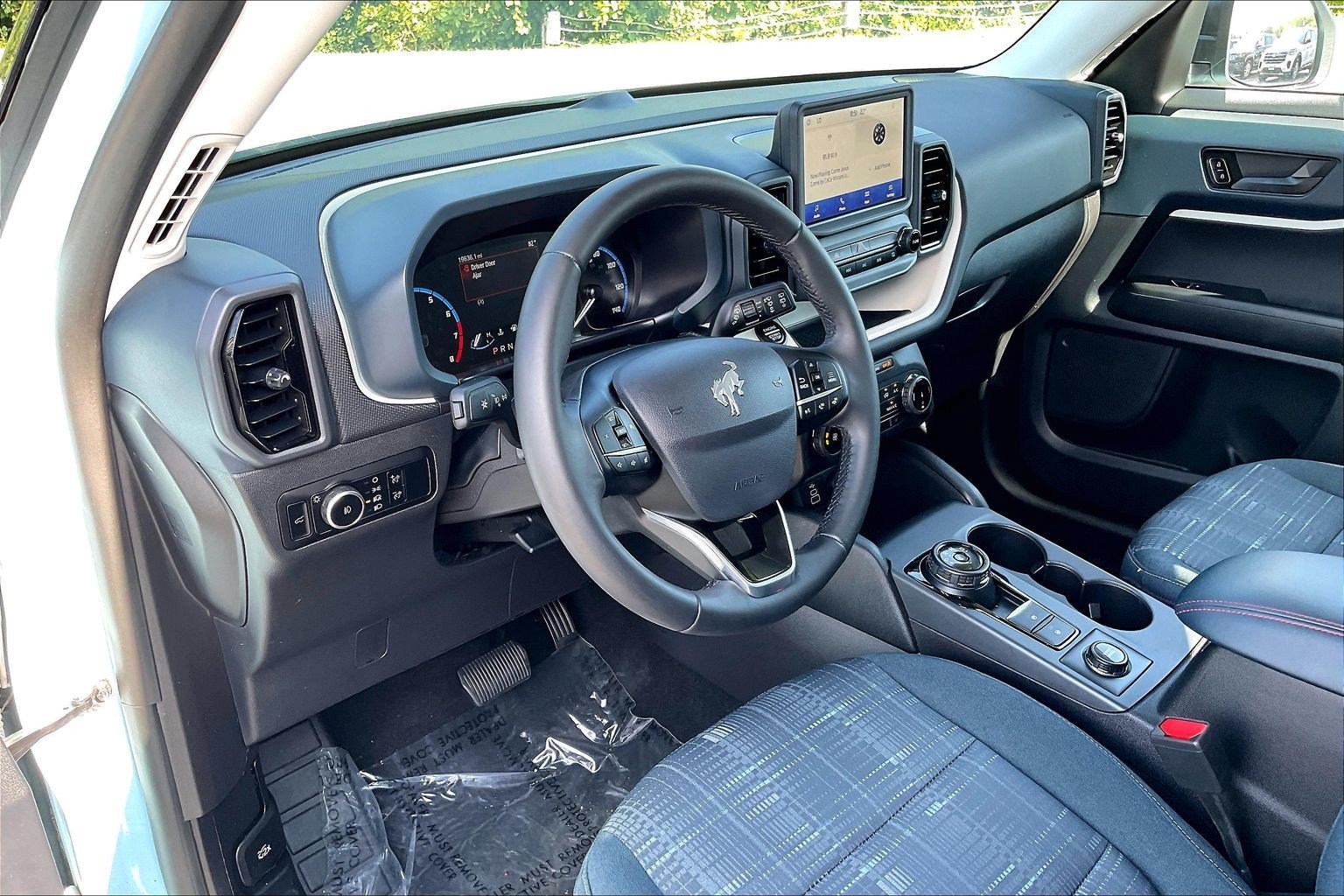 Certified 2024 Ford Bronco Sport Heritage w/ Heritage Convenience Package AWD/4WD image 13