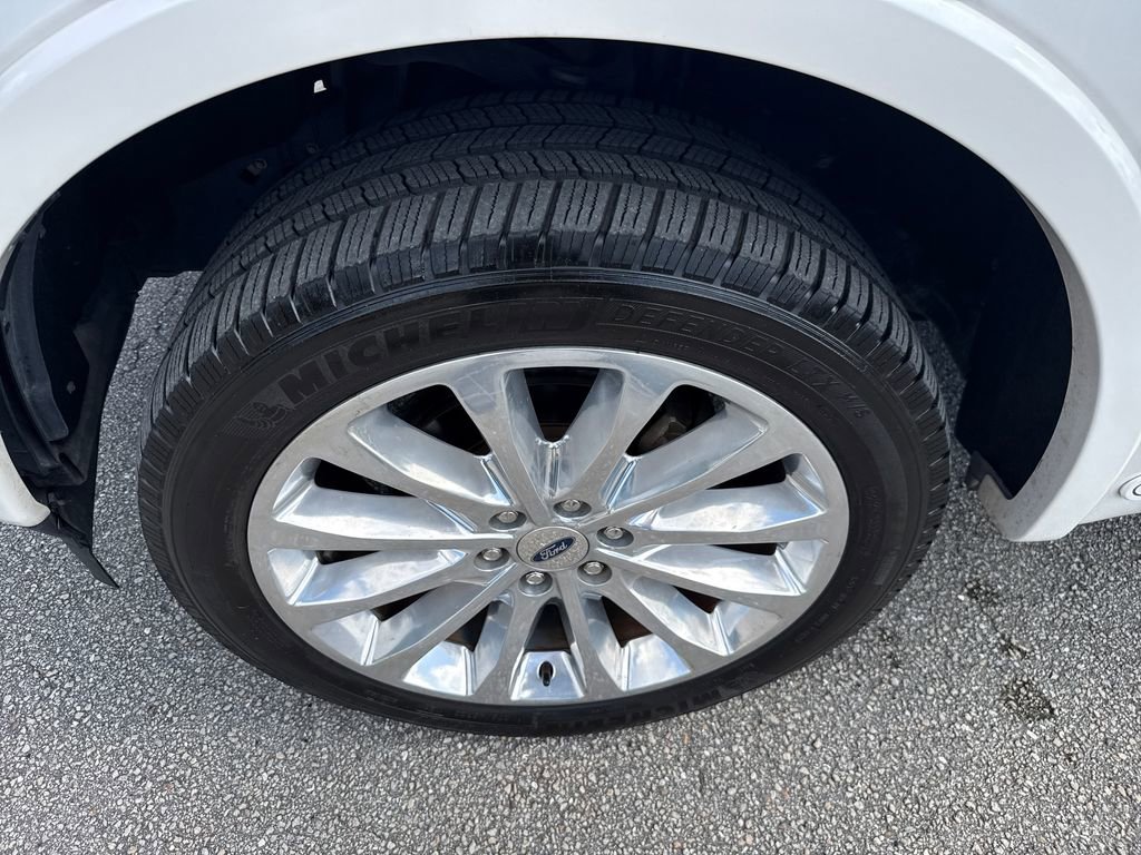 Certified 2019 Ford F150 Limited w/ Trailer Tow Package image 13