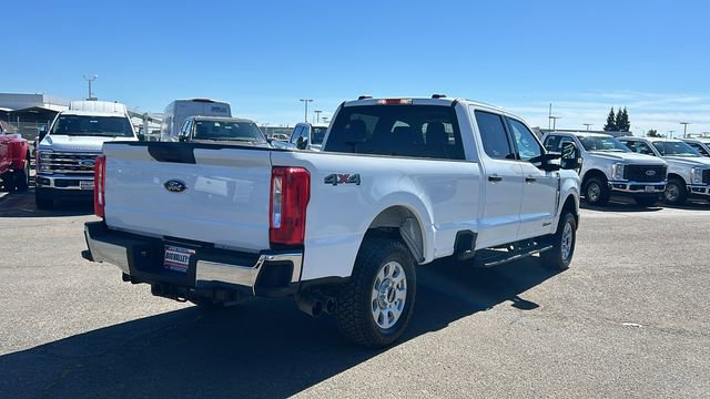 Certified 2024 Ford F250 XLT image 3