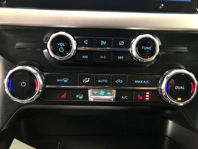 Certified 2022 Ford F150 XLT w/ Equipment Group 302A High image 17