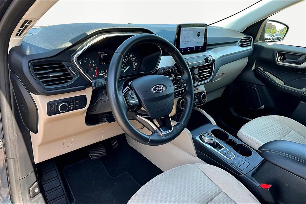 Certified 2022 Ford Escape SE w/ Convenience Package image 14