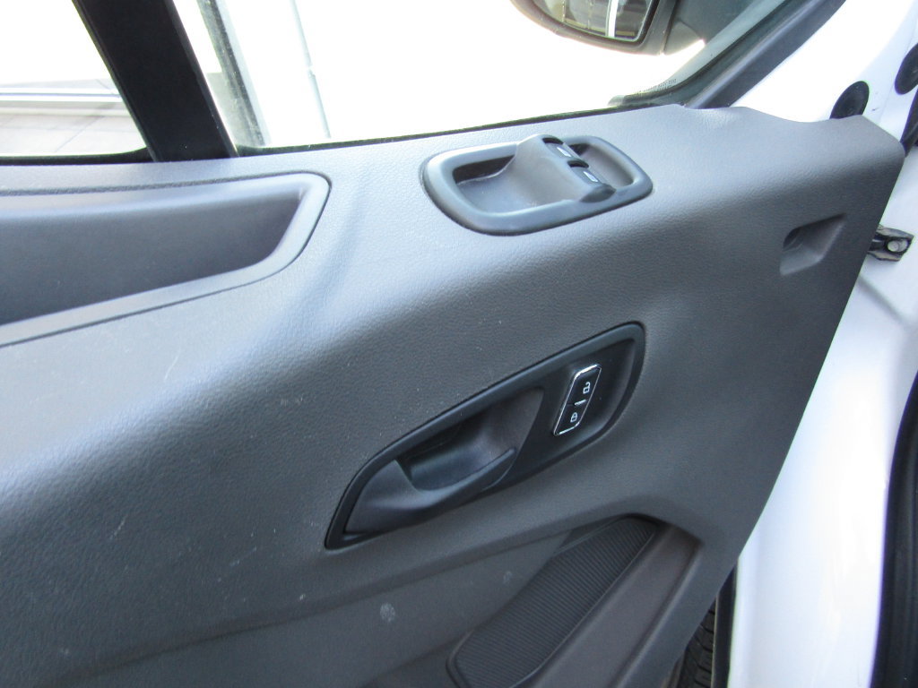 Certified 2022 Ford Transit 350 XL RWD image 14