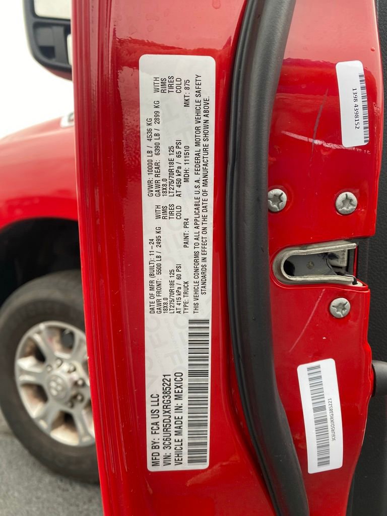 Used 2024 RAM 2500 Big Horn w/ Bed Utility Group image 15