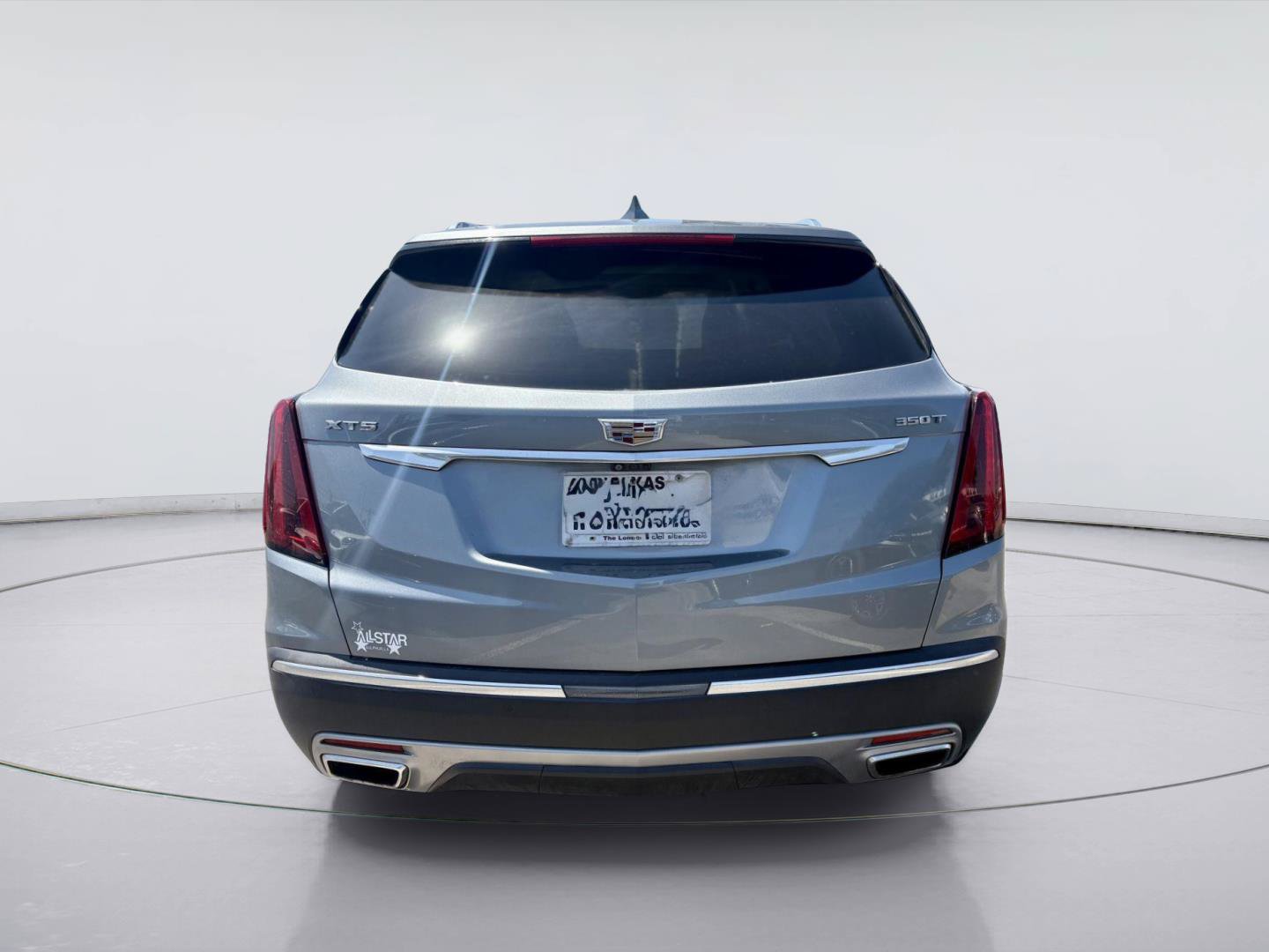Used 2023 Cadillac XT5 Premium Luxury w/ Technology Package FWD image 6