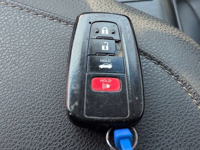 Used 2018 Toyota Camry XSE w/ Driver Assist Package FWD image 39