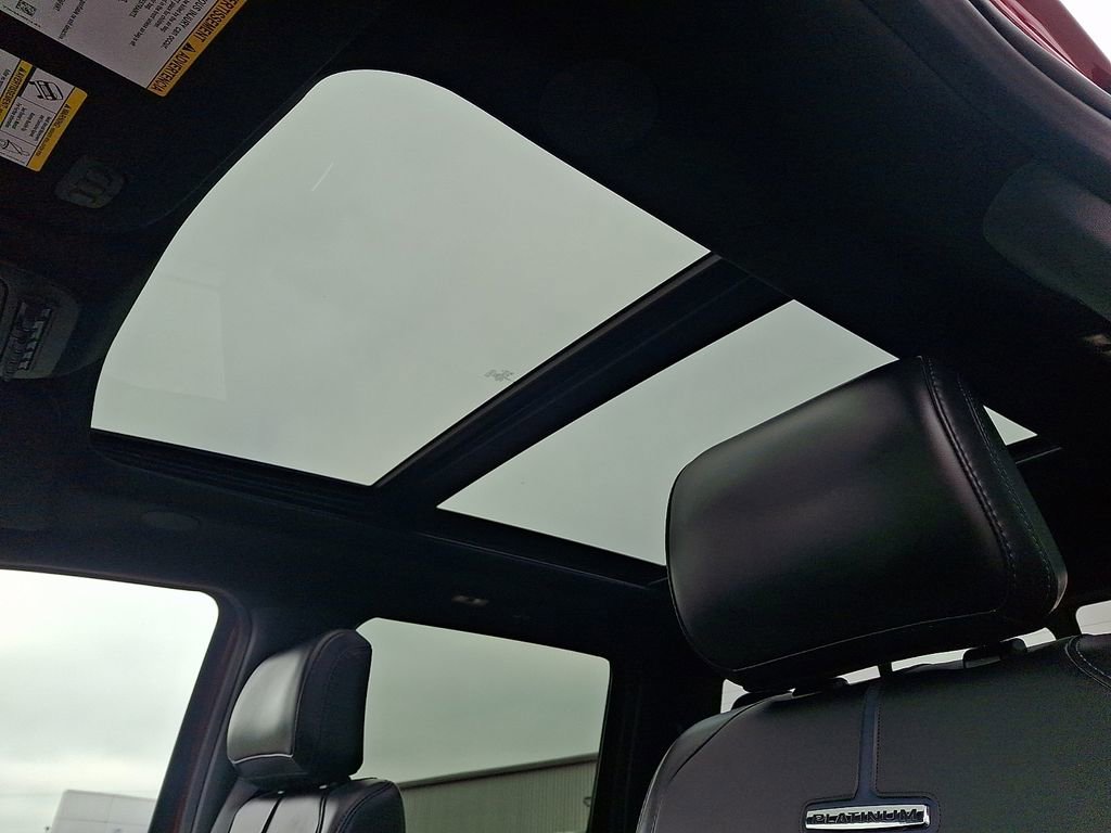 Certified 2025 Ford F250 Platinum w/ FX4 Off-Road Package AWD/4WD image 14