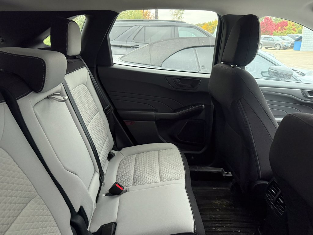 Certified 2023 Ford Escape Active AWD/4WD image 11