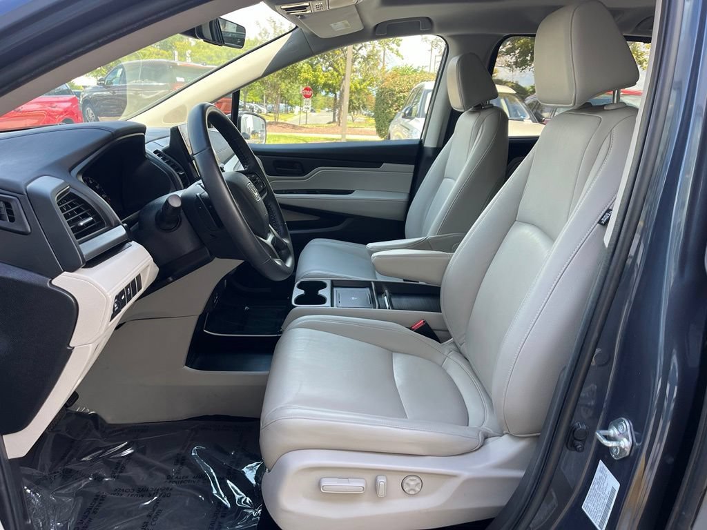 Used 2025 Honda Odyssey EX-L image 24
