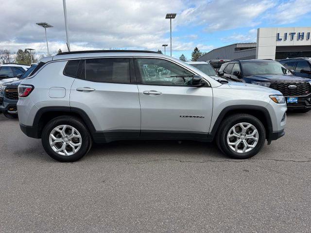 Used 2024 Jeep Compass Latitude image 6