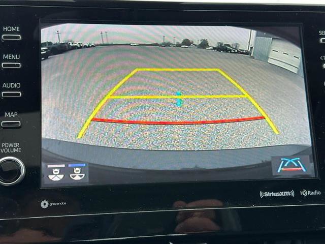 Used 2024 Toyota Camry SE image 21