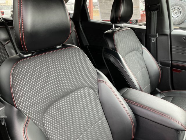 Certified 2023 Ford Escape ST-Line Select w/ Tech Pack #2 image 37