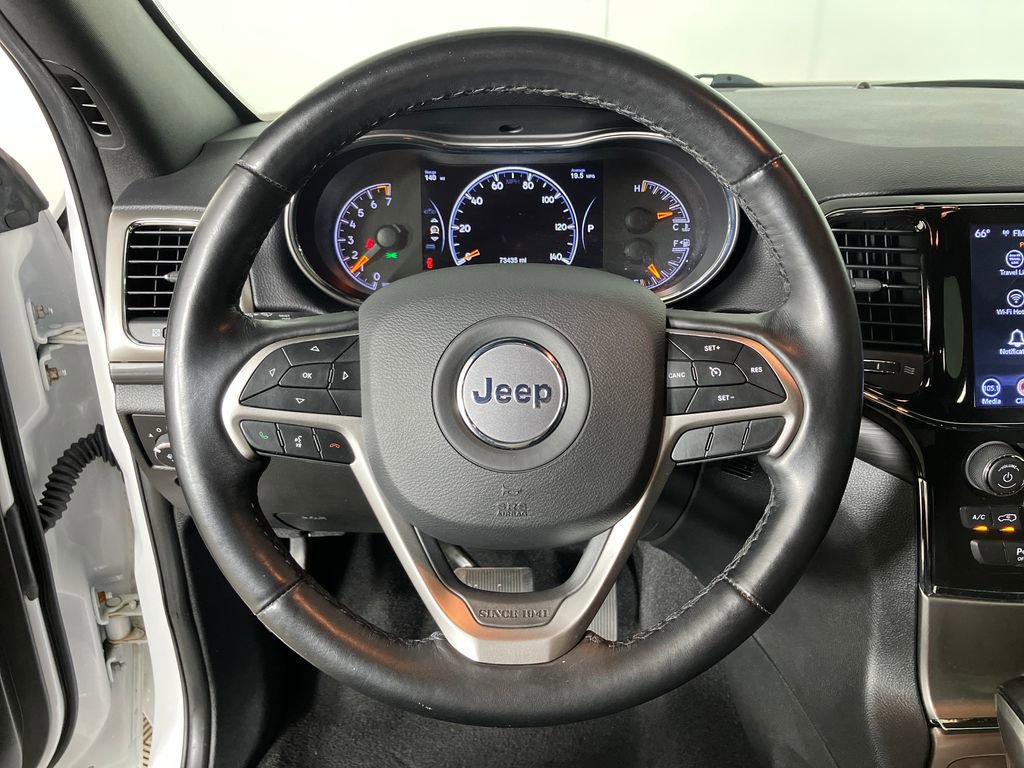 Used 2021 Jeep Grand Cherokee Laredo X image 16