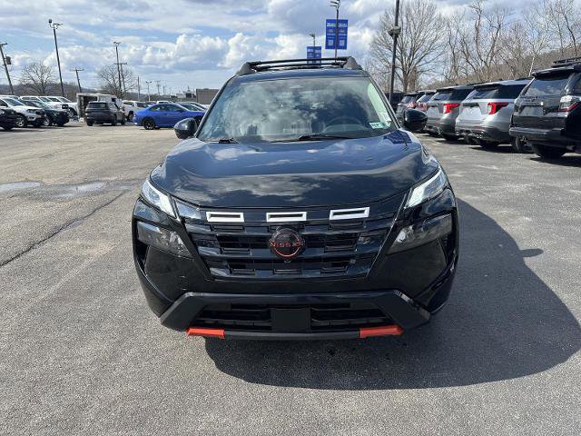 Used 2025 Nissan Rogue SV w/ Rock Creek Premium Package image 8