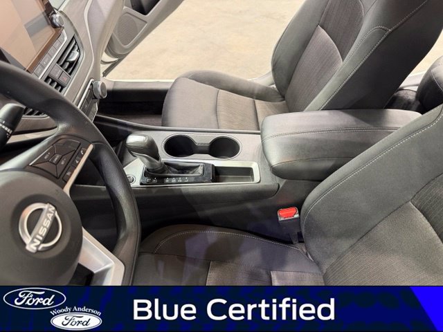 Used 2025 Nissan Altima 2.5 SV FWD image 17