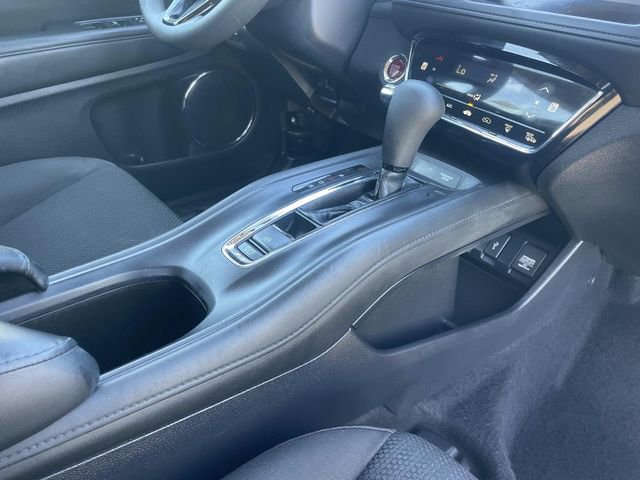 Used 2017 Honda HR-V EX image 36