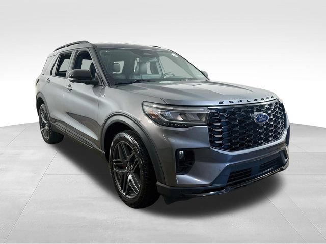 Certified 2025 Ford Explorer ST-Line w/ Premium Package AWD/4WD image 1