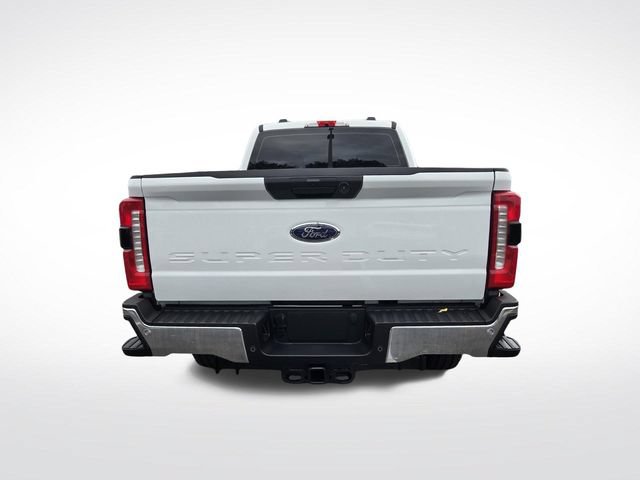 Certified 2025 Ford F350 XL w/ 360-Degree Camera Package AWD/4WD image 8