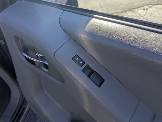 Used 2019 Nissan Frontier SV image 32