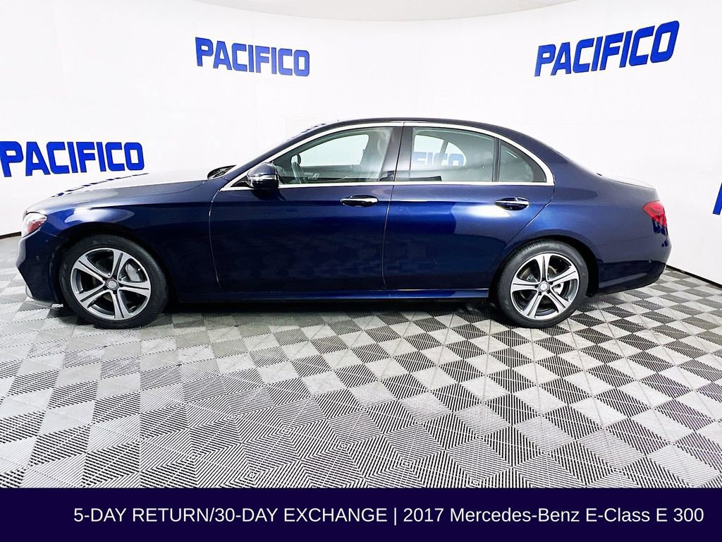 Used 2017 Mercedes-Benz E 300 4MATIC image 4