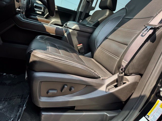 Used 2017 GMC Sierra 1500 Denali AWD/4WD image 6