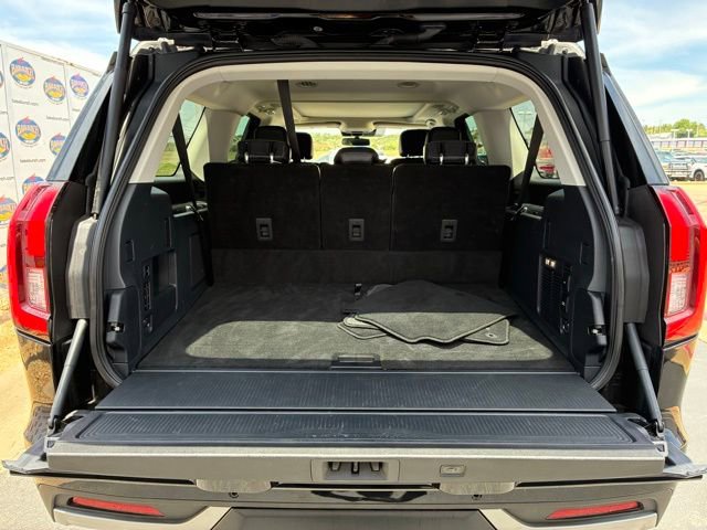Certified 2025 Ford Expedition Max Platinum w/ Driver's Package AWD/4WD image 6