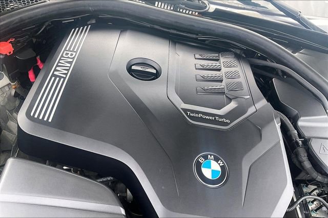 Used 2020 BMW 330i Sedan w/ M Sport Package RWD image 34
