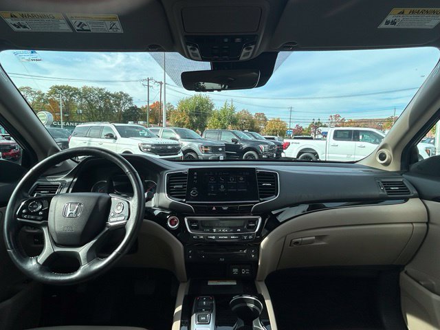 Used 2022 Honda Pilot Elite image 3
