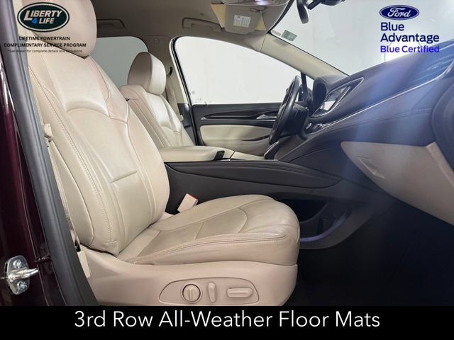 Used 2019 Buick Enclave Essence AWD/4WD image 17