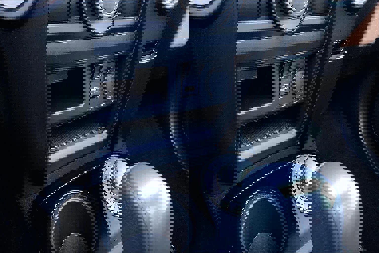 Used 2022 Toyota 4Runner SR5 Premium w/ Moonroof Package image 32