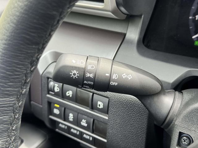 Used 2025 Toyota Tacoma TRD Off-Road w/ TRD Off Road Upgrade Package AWD/4WD image 26