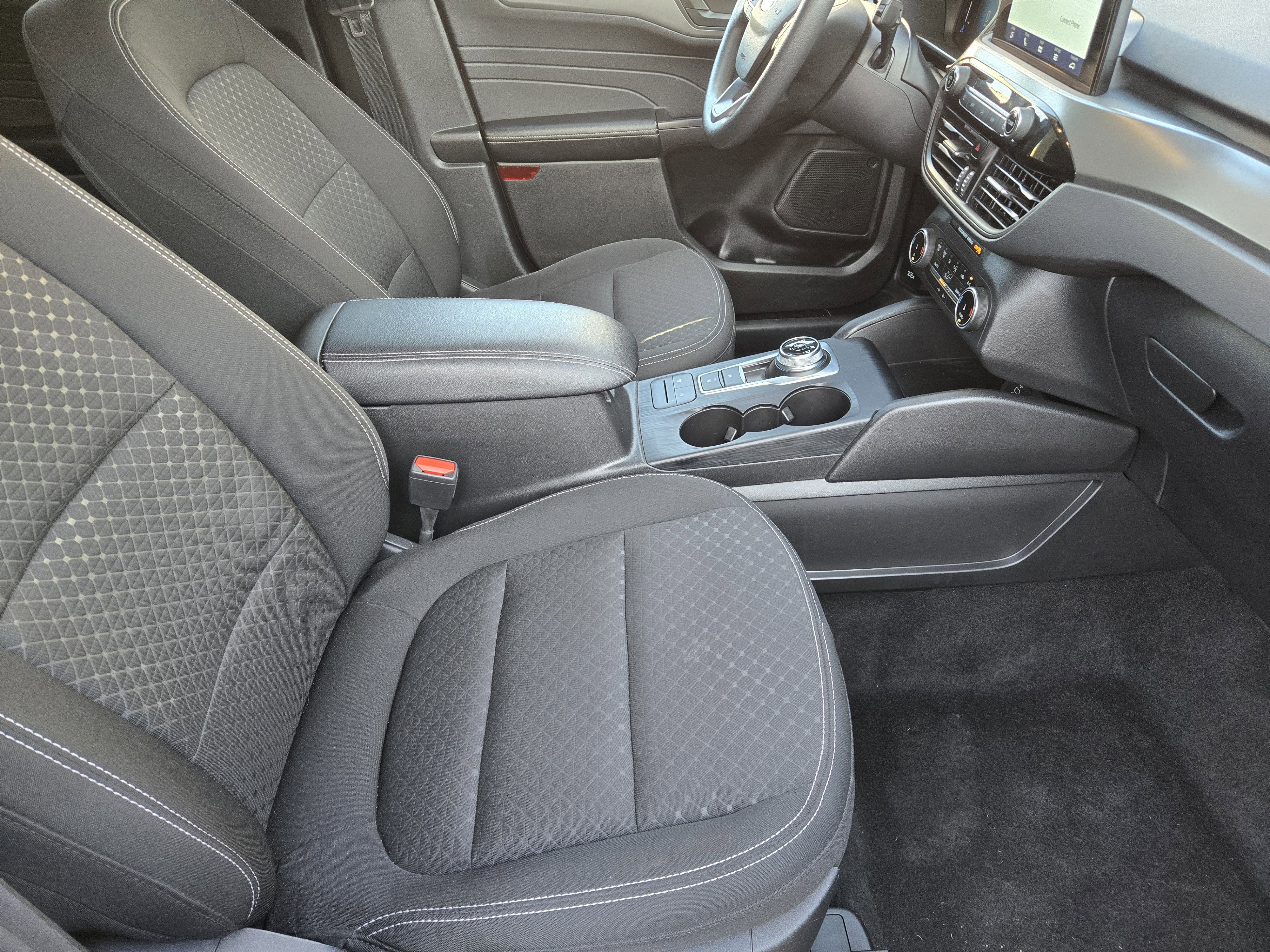 Certified 2025 Ford Escape Active image 9