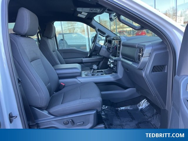 Certified 2025 Ford F150 XLT w/ Equipment Group 302A MID image 21