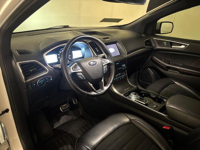 Certified 2020 Ford Edge ST-Line AWD/4WD image 6