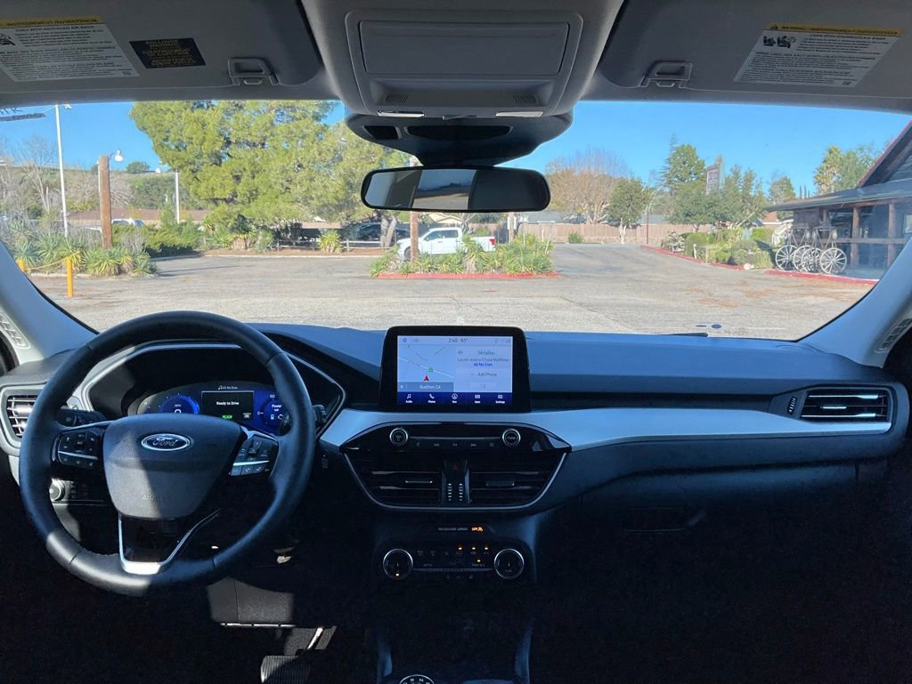 Certified 2022 Ford Escape SEL w/ Technology Package image 43