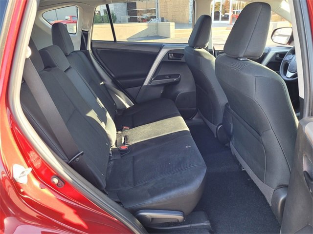 Used 2018 Toyota RAV4 LE image 16
