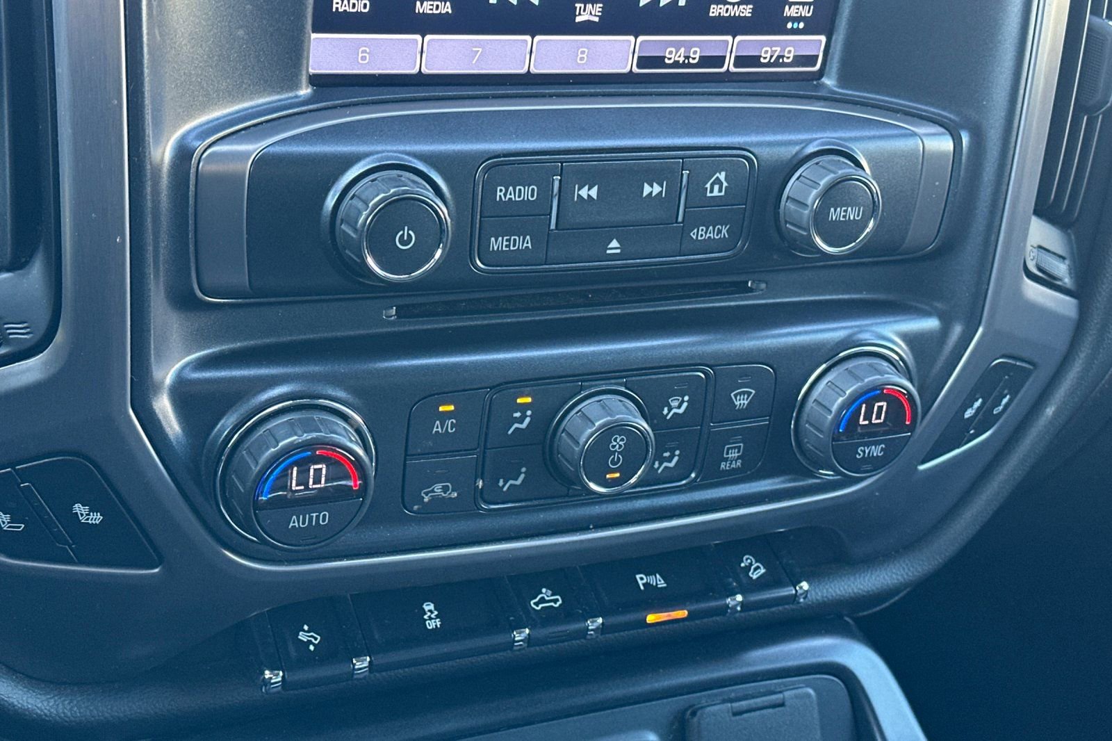 Used 2018 GMC Sierra 1500 SLT image 20