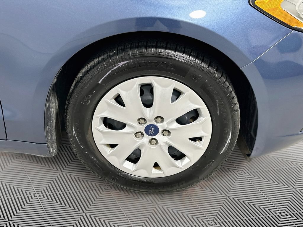 Certified 2019 Ford Fusion S FWD image 20