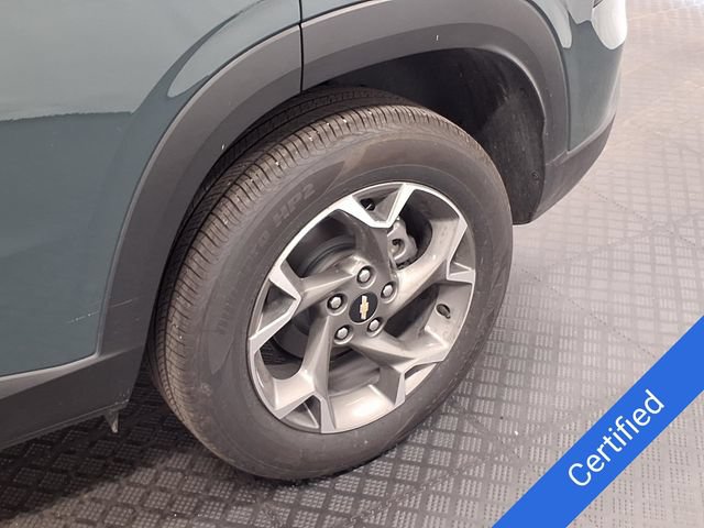 Used 2025 Chevrolet Trax LT w/ Driver Confidence Package FWD image 30