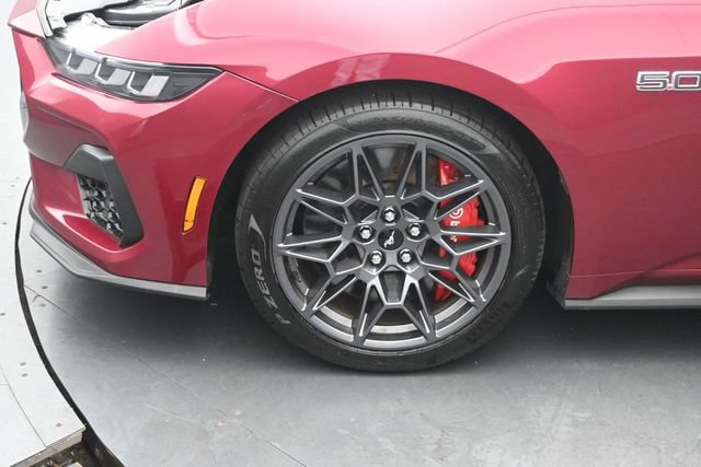 Certified 2025 Ford Mustang GT Premium w/ GT Performance Package RWD image 20