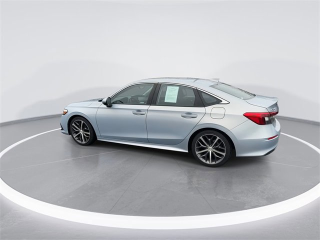 Used 2023 Honda Civic Touring image 3